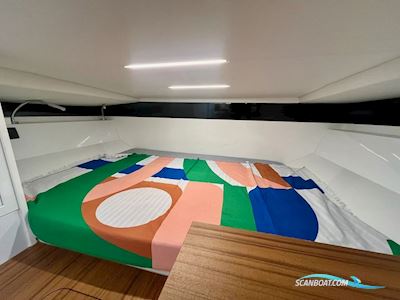 BB Yachts BB35 Elba Inboard Motorbåd 2026, med 250 CV V-6 Mercruiser Avec Bravo Iii motor, Frankrig