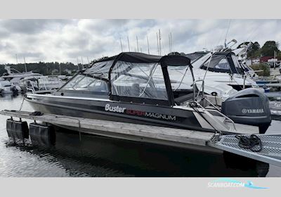 BUSTER SUPERMAGNUM Motorbåd 2018, med Yamaha 300 motor, Sverige