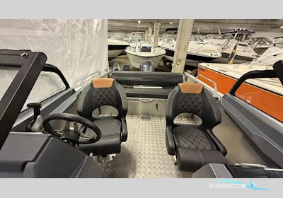 BUSTER XL Motorbåd 2021, med Yamaha motor, Sverige