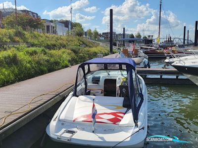 Baja 275 Motorbåd 2002, med Mercruiser motor, Holland