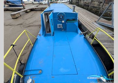 Barge Dutch Motorbåd 1950, med Mercruiser OM636 motor, England