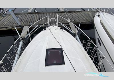 Bavaria 28 Sport Motorbåd 2011, med Volvo Penta motor, Sverige