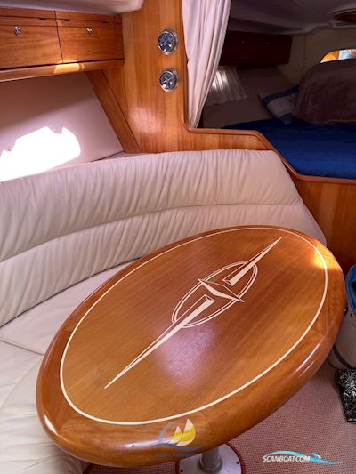 Bavaria 32 Sport DC Motorbåd 2006, med Volvo Penta 4.3 Gxi motor, Tyskland