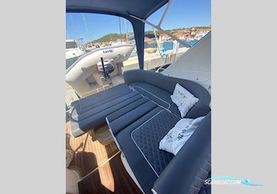 Bavaria 32 Sport Sonderpreis Motorbåd 2005, med Volvo Penta 4.3 L motor, Kroatien