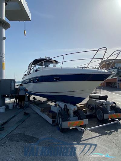 Bavaria 32 Sport Motorbåd 2006, med Volvo Penta 4.3 Gxi DP/S V6 motor, Italien