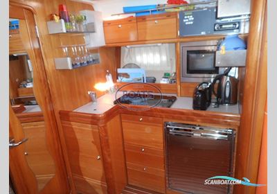 Bavaria 33 Sport Motorbåd 2008, med Volvo motor, Frankrig