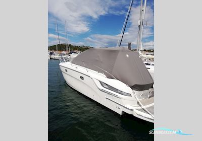 Bavaria 34 HT Motorbåd 2012, med Mercruiser 5.0 V 8 motor, Kroatien