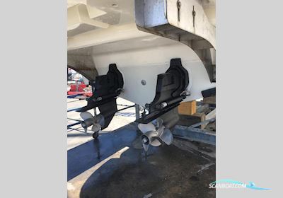 Bavaria 34 SPORT - AXIUS - KLIMA Motorbåd 2011, med MERCRUISER 5,0 MPI DTS BRAVO motor, Kroatien