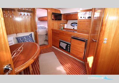 Bavaria 35 HT Motorbåd 2005, med Volvo Penta motor, Danmark