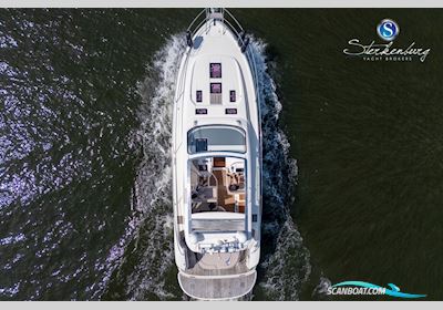 Bavaria 43 HT Motorbåd 2011, med 2 motor, Holland