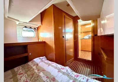 Bavaria Deep Blue 46 Motorbåd 2009, Frankrig