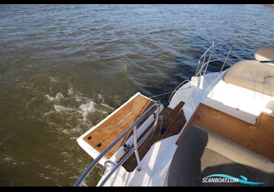 Bavaria E40 Sedan Motorbåd 2017, med Volvo Penta D3 150 motor, Holland