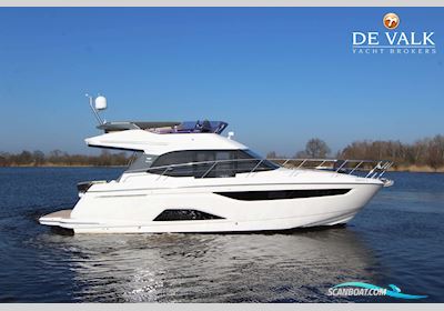 Bavaria R40 Fly Motorbåd 2016, med Volvo Penta motor, Holland