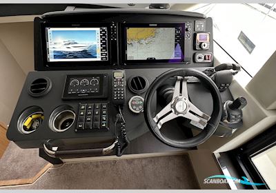 Bavaria R55 Flybridge Motorbåd 2019, med Volvo Penta motor, Holland