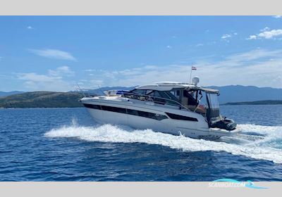 Bavaria S 40 HT - 2020 Motorbåd 2020, med MERCRUISER 6,2 V8 350 DTS ECT motor, Kroatien