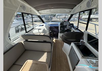 Bavaria S33HT Motorbåd 2017, med Volvo Penta motor, England