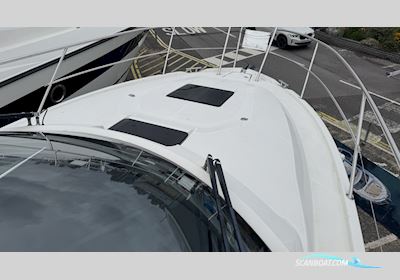 Bavaria S33HT Motorbåd 2021, med Volvo Penta motor, England