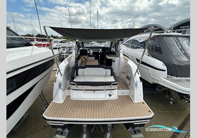 Bavaria SR35 HT Motorbåd 2024, med Volvo Penta motor, Spanien