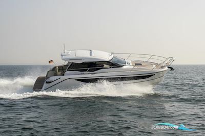Bavaria SR38HT Motorbåd 2023, med Mercruiser 6.2L-350DTS EC motor, Holland