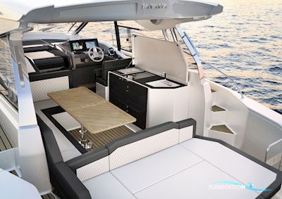 Bavaria SR38HT Motorbåd 2026, med Volvo Penta D4-300 motor, Danmark