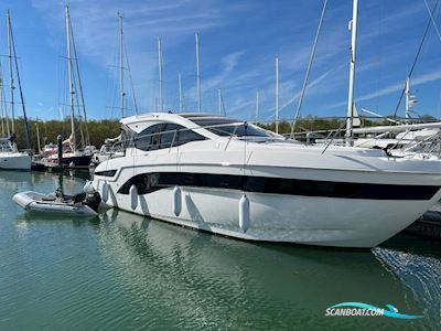 Bavaria SR41 Motorbåd 2022, med Volvo Penta  motor, England