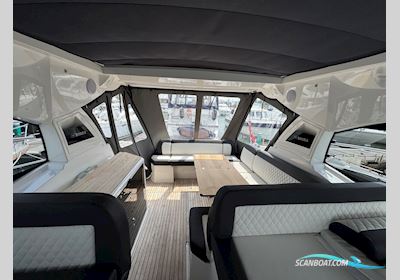 Bavaria SR41 Motorbåd 2023, med Volvo Penta motor, England