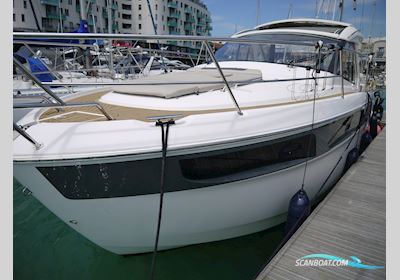 Bavaria Sport 360 Coupe Motorbåd 2016, med Volvo Penta motor, England
