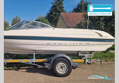Bayliner 1750 CAPRI Motorbåd 2000, med Mercruiser motor, Frankrig