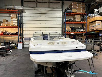 Bayliner 195 Bowrider Sport uitvoering Motorbåd 2007, med MerCruiser  motor, Holland