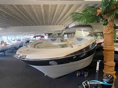 Bayliner 245 Bowrider Motorbåd 2007, med Mercruiser motor, Holland