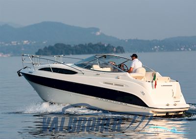 Bayliner 245 CIERA Motorbåd 2005, med Mercruiser Mag 350 V8 motor, Italien
