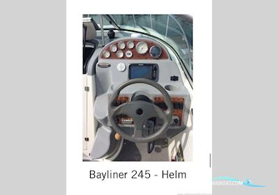 Bayliner 245 Motorbåd 2006, med MerCruiser motor, England