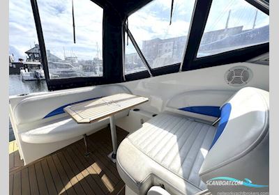 Bayliner 265 Motorbåd 2006, med Mercruiser 5.0MPI motor, England