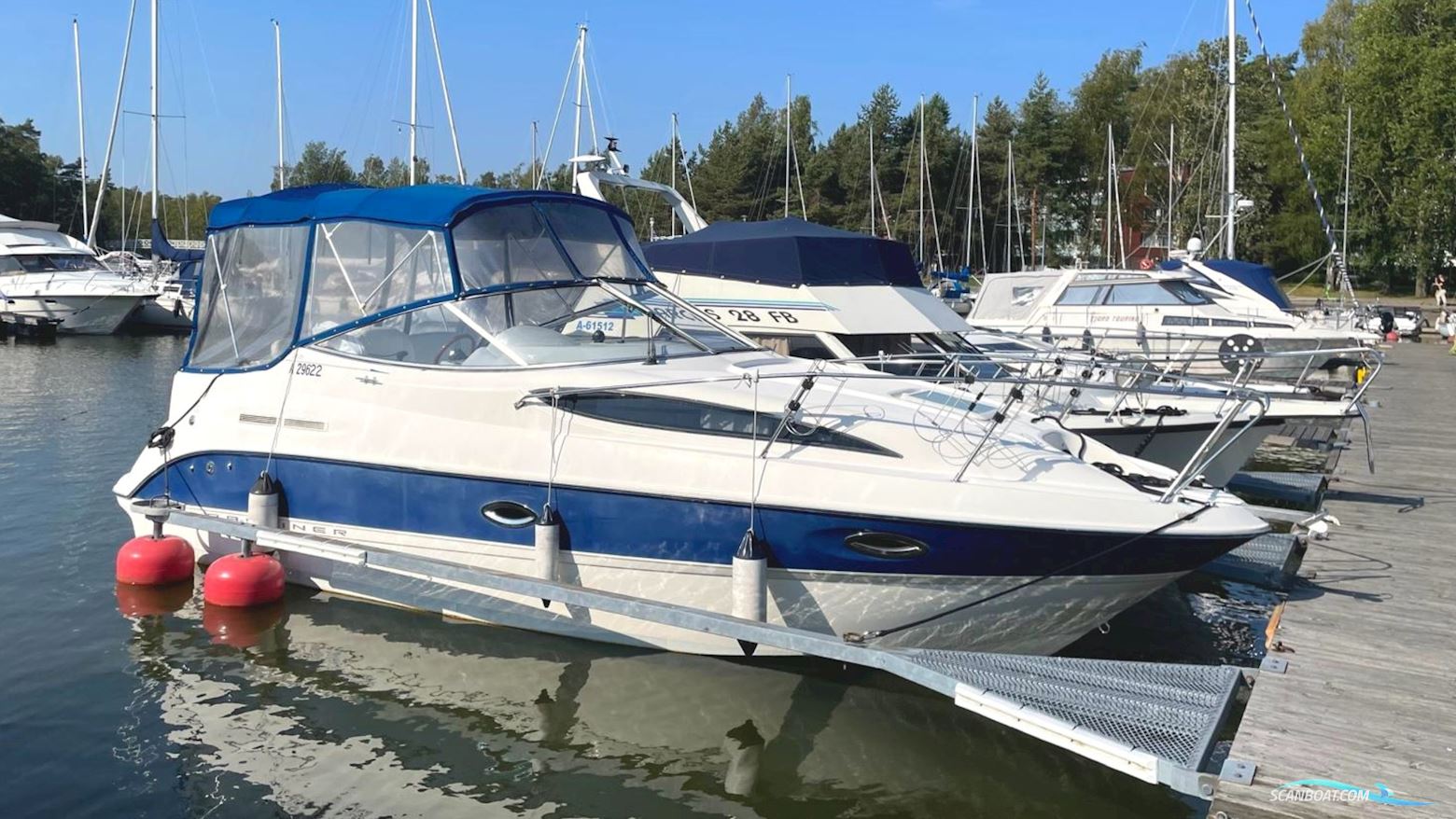 Bayliner 265 Motorbåd 2004, med Volvo Penta V6-280 motor, Finland