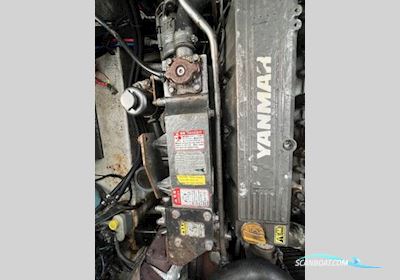 Bayliner 285 Motorbåd 2002, med Yanmar 4LHA-ST2 motor, England