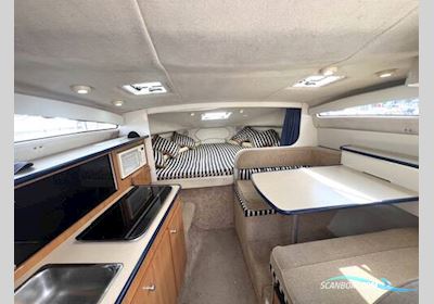 Bayliner 285 Motorbåd 2002, med Yanmar 4Lha-ST2 motor, England
