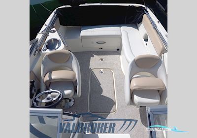 Bayliner 702 Cuddy Motorbåd 2012, med Mercruiser 4.3 motor, Frankrig