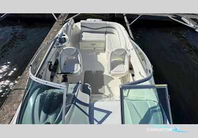 Bayliner 802 Motorbåd 2010, med Mercruiser motor, Sverige