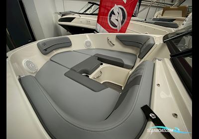 Bayliner VR4 Bowrider Motorbåd 2022, Danmark
