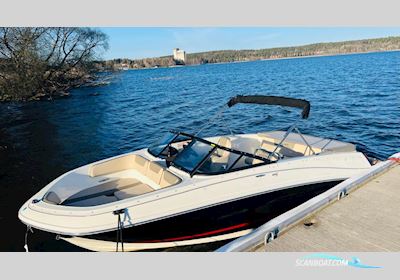 Bayliner VR5 Bowrider Motorbåd 2017, med Mercruiser motor, Sverige