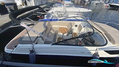 Bayliner VR5 CUDDY Motorbåd 2019, med Mercruiser motor, Sverige