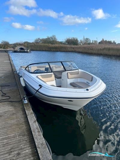 Bayliner VR5 Motorbåd 2024, med MerCruiser motor, Danmark