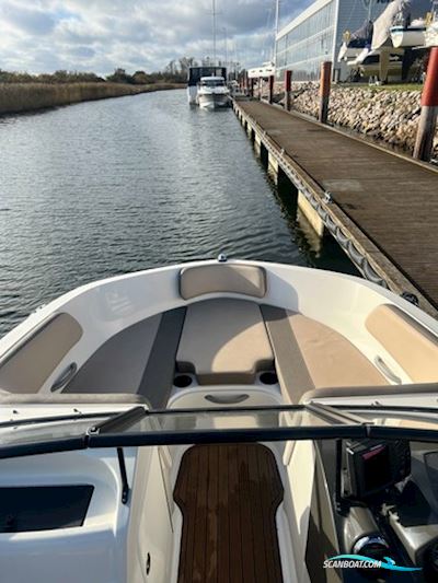 Bayliner VR5 Motorbåd 2024, med MerCruiser motor, Danmark