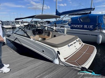 Bayliner VR5 Motorbåd 2017, med Mercruiser motor, England