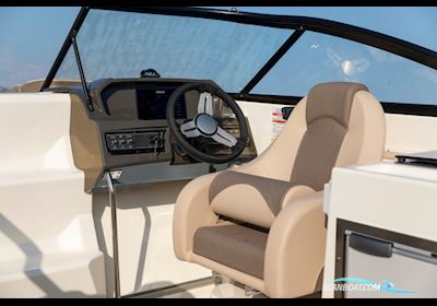 Bayliner VR6 Cuddy med MerCruiser sterndrive Motorbåd 2024, Danmark