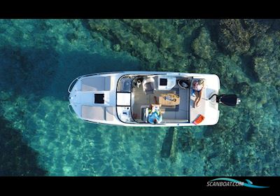Bayliner VR6 Cuddy Motorbåd 2025, Danmark