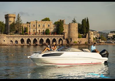 Bayliner VR6 Cuddy Motorbåd 2025, Danmark