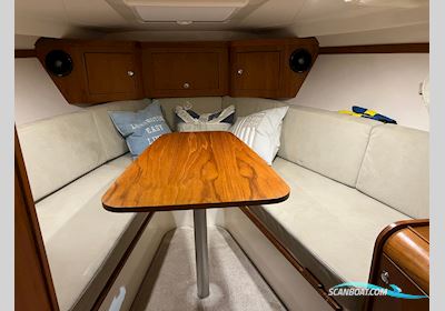 Begagnad Aquador 27 HT -14 (PS) Motorbåd 2014, med Mercruiser V6-260 hk motor, Sverige