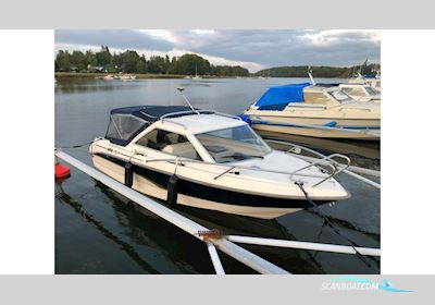 Bella 560 HT Motorbåd 2011, med Mercury motor, Sverige