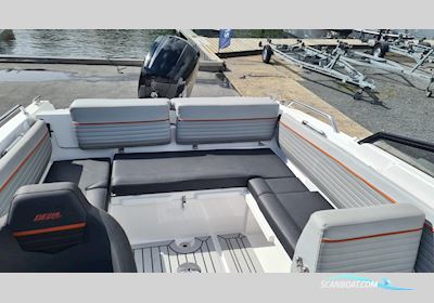 Bella 640 DC Motorbåd 2019, med Mercury motor, Sverige